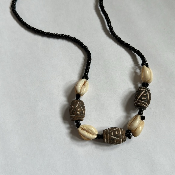 African bead necklace - Picture 3 of 6